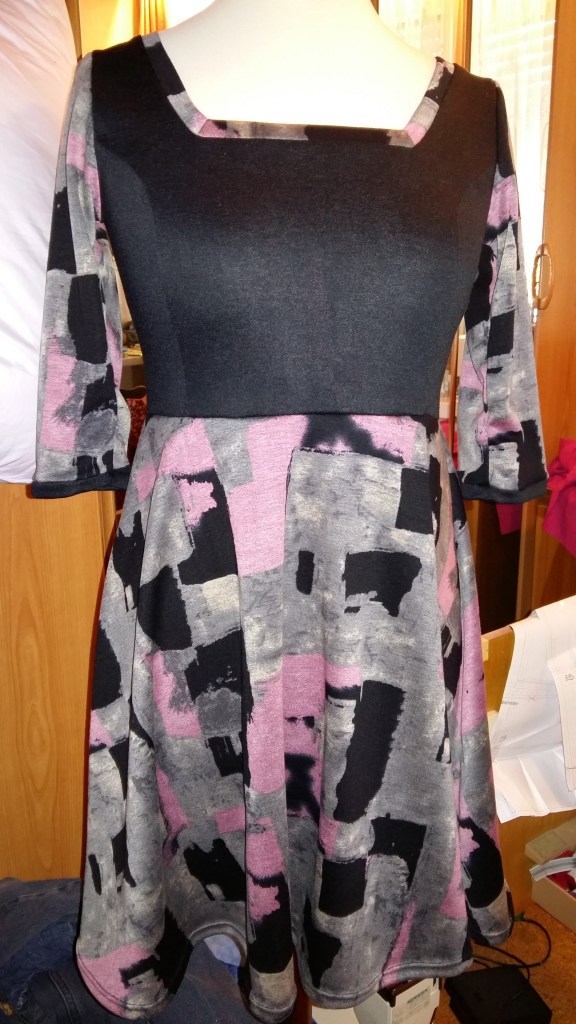 Klein Fräulein Matrossel